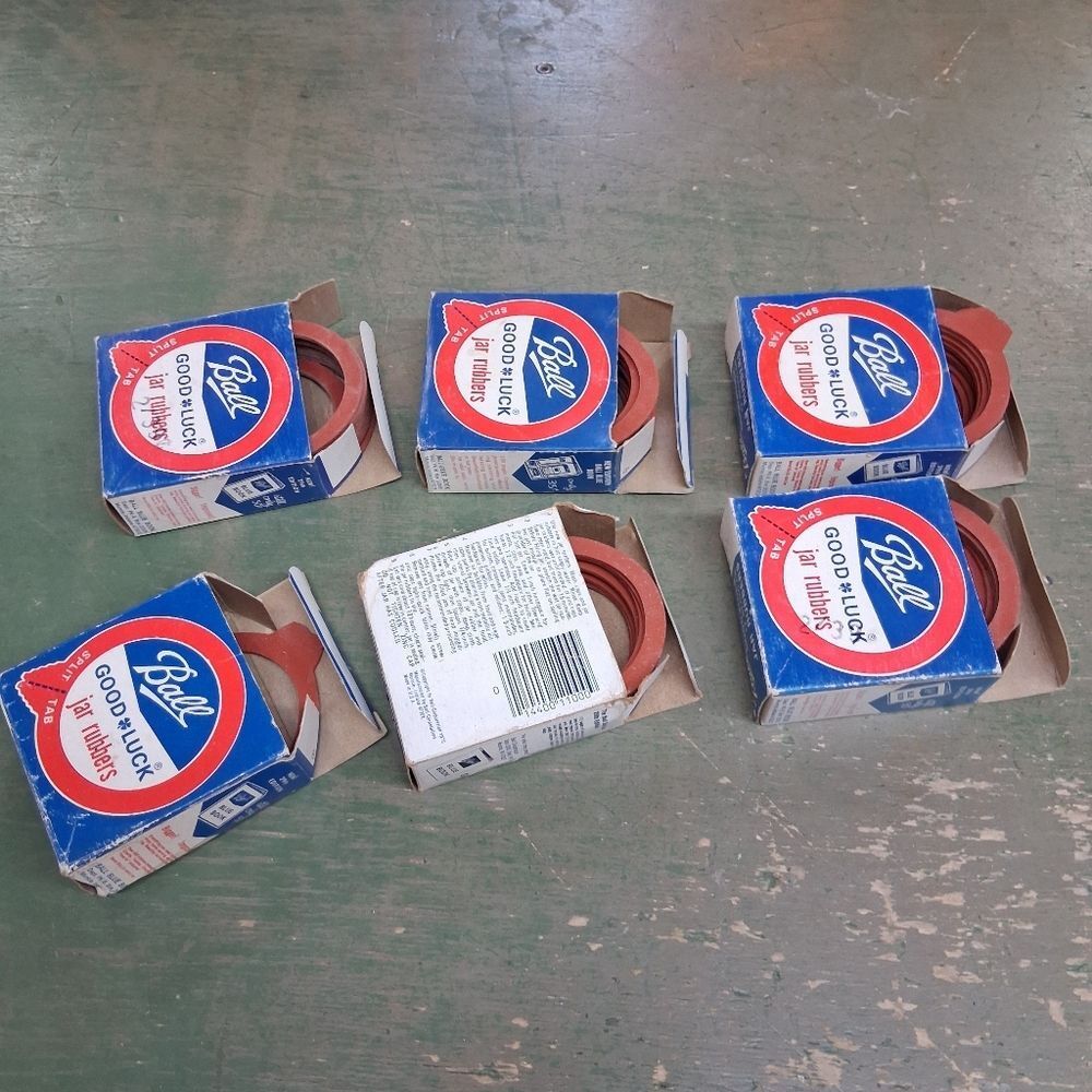 Lot Of Vintage BALL split Tab "Good Luck" Regular Jar Rubbers, 5.5 boxe(66 Total